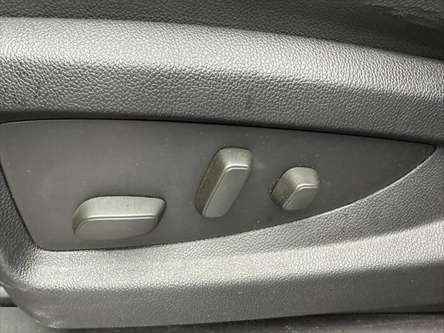 used 2016 GMC Sierra 1500 car, priced at $23,999
