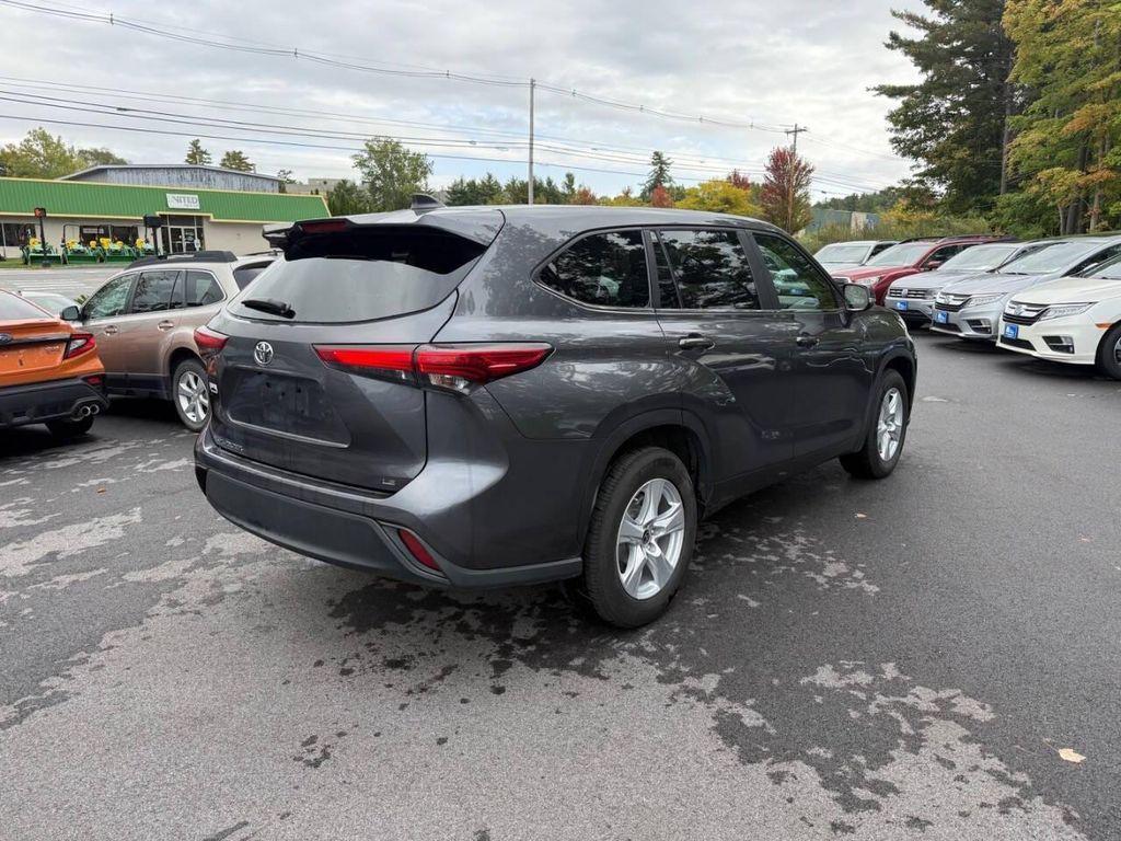 used 2023 Toyota Highlander car, priced at $30,999