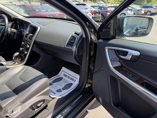 used 2015 Volvo XC60 car, priced at $11,799