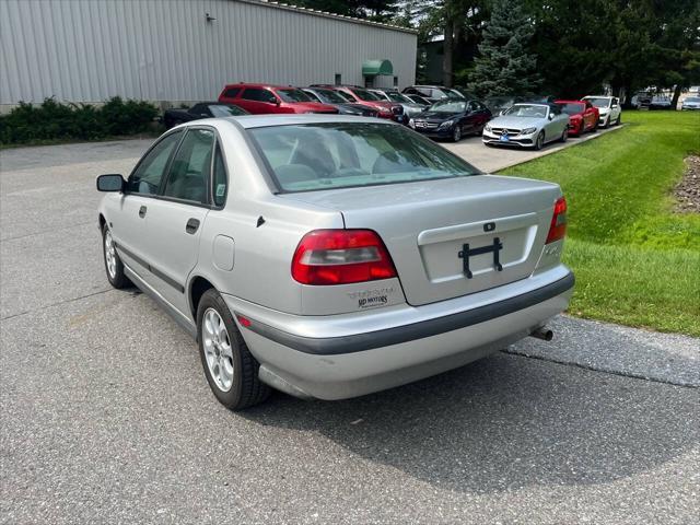 used 2000 Volvo S40 car, priced at $5,199