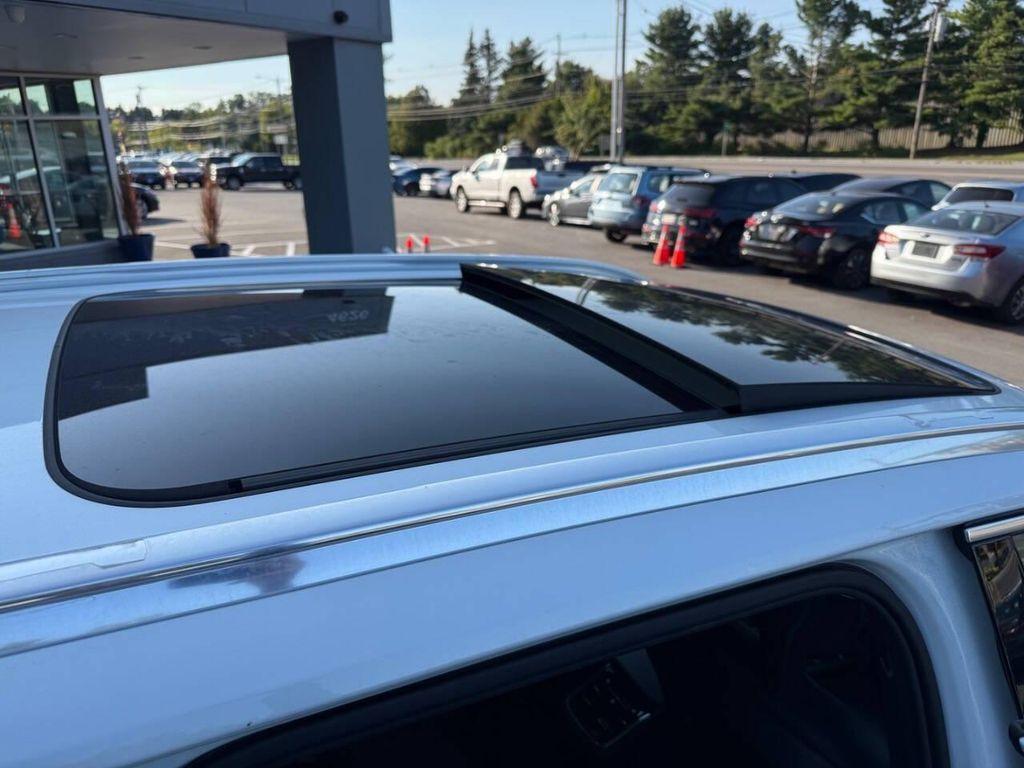 used 2020 Volvo XC90 car, priced at $19,499