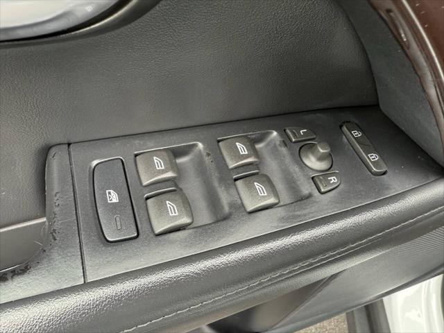 used 2015 Volvo XC70 car, priced at $16,999