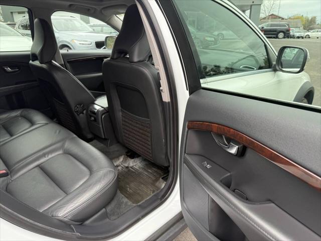 used 2015 Volvo XC70 car, priced at $16,999