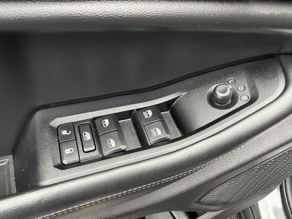 used 2023 Jeep Grand Cherokee L car, priced at $29,999