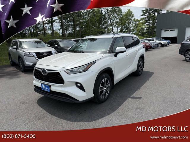 used 2020 Toyota Highlander car, priced at $25,999