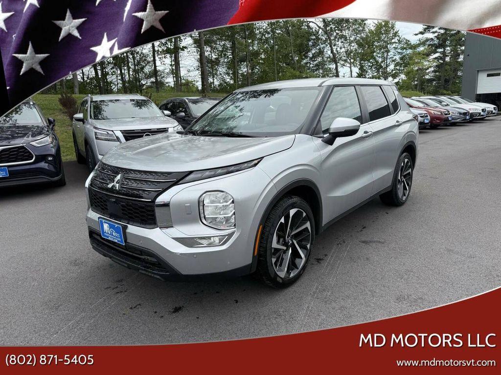 used 2024 Mitsubishi Outlander car, priced at $29,999