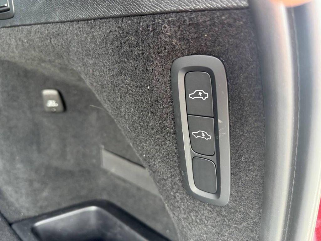 used 2022 Volvo XC90 Recharge Plug-In Hybrid car, priced at $33,999