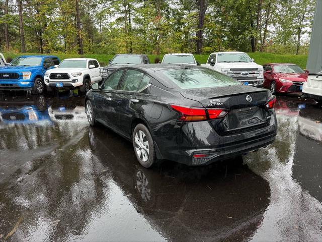 used 2019 Nissan Altima car, priced at $14,999