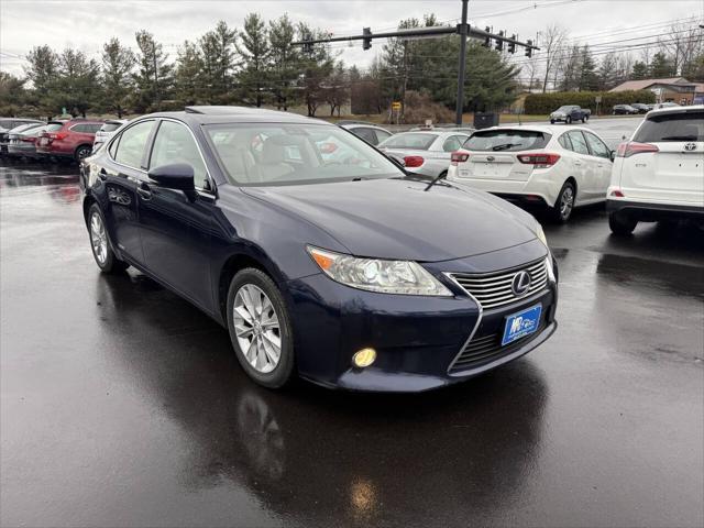 used 2013 Lexus ES 300h car, priced at $16,499