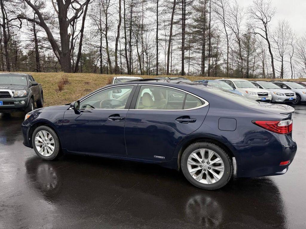 used 2013 Lexus ES 300h car, priced at $16,499