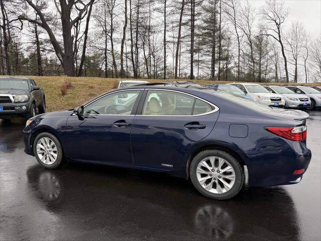used 2013 Lexus ES 300h car, priced at $16,499