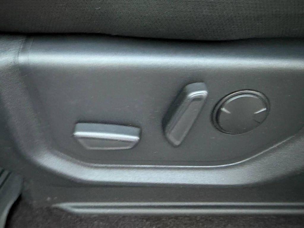 used 2020 Ford F-150 car, priced at $31,999