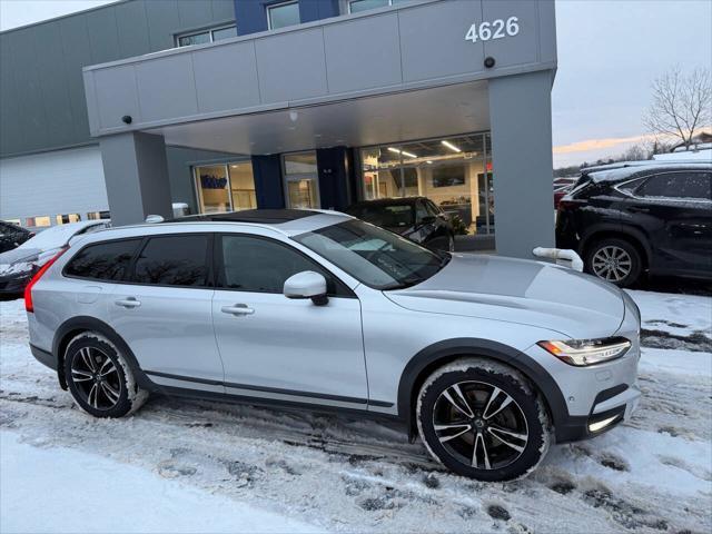 used 2018 Volvo V90 Cross Country car, priced at $20,999