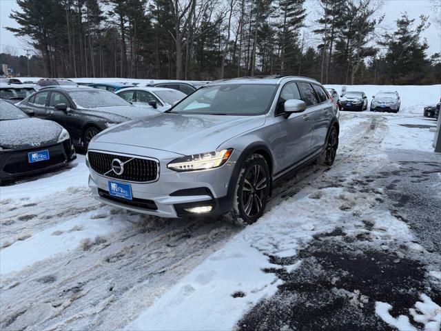 used 2018 Volvo V90 Cross Country car, priced at $20,999