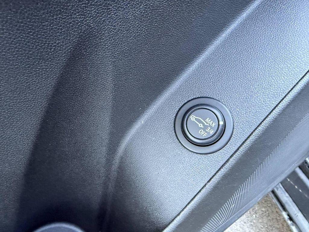 used 2022 Chevrolet Equinox car, priced at $18,999