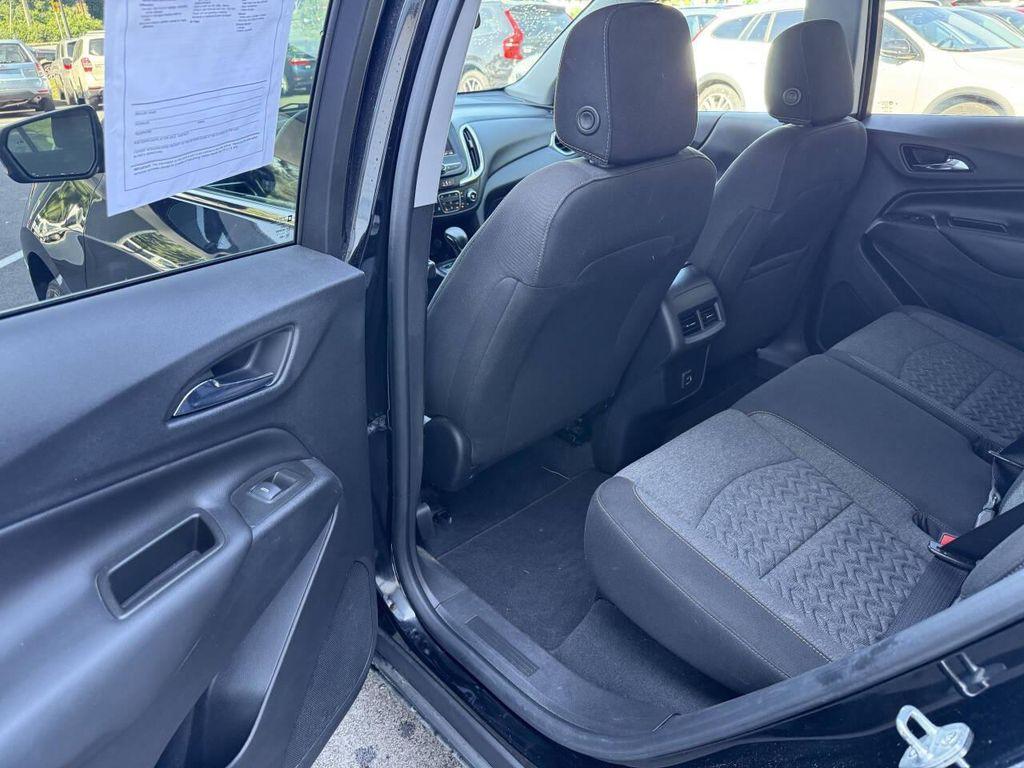 used 2022 Chevrolet Equinox car, priced at $18,999