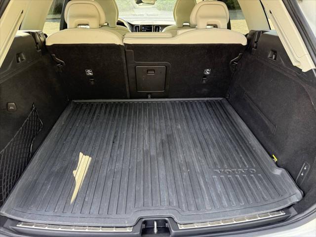 used 2019 Volvo XC60 car, priced at $16,999