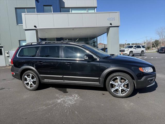 used 2015 Volvo XC70 car, priced at $14,499