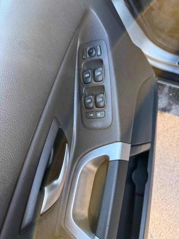 used 2013 Volvo XC90 car, priced at $8,799
