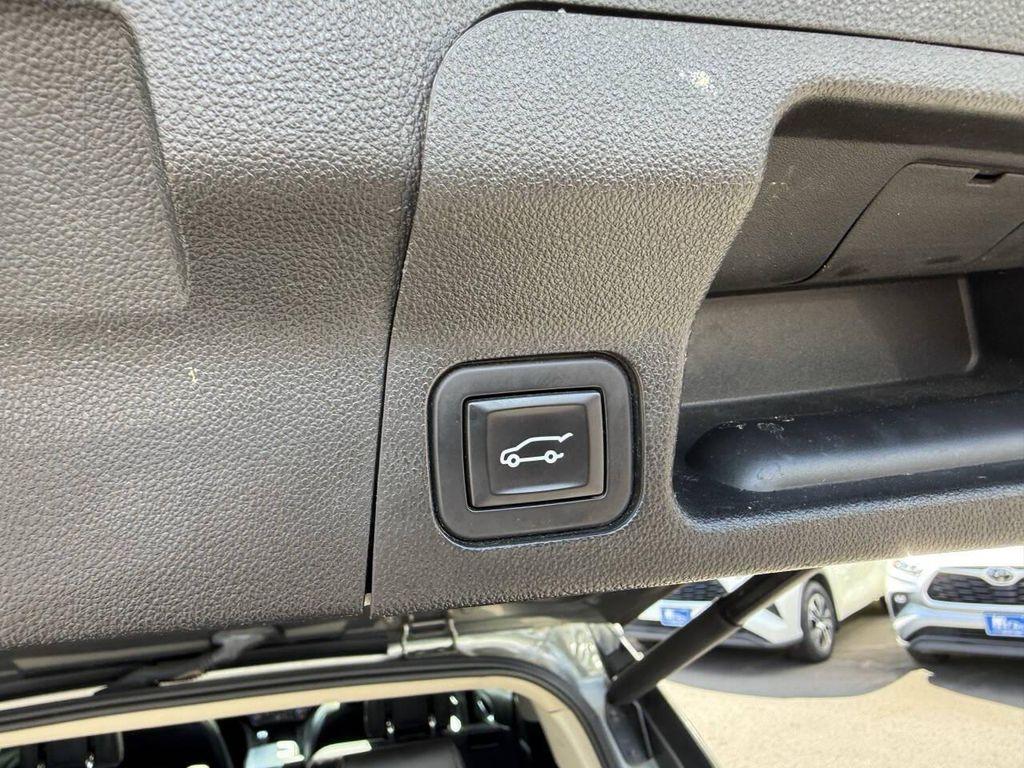 used 2017 GMC Acadia car, priced at $17,999