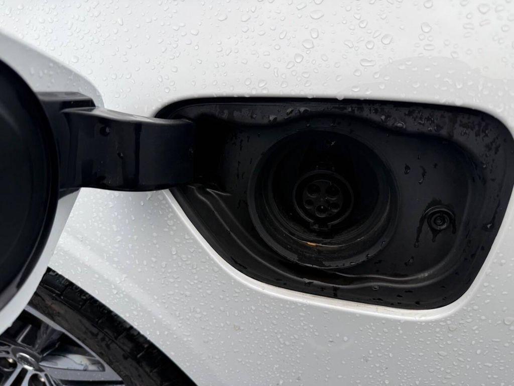 used 2022 Volvo S60 Recharge Plug-In Hybrid car, priced at $31,999