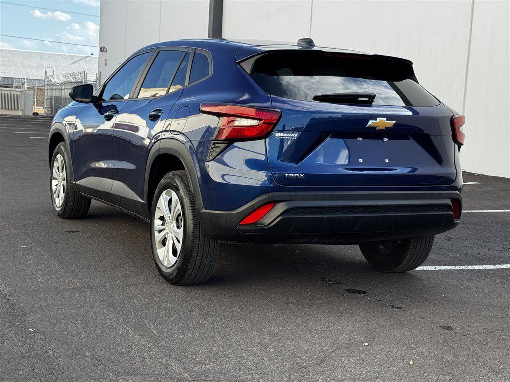 used 2024 Chevrolet Trax car, priced at $14,990