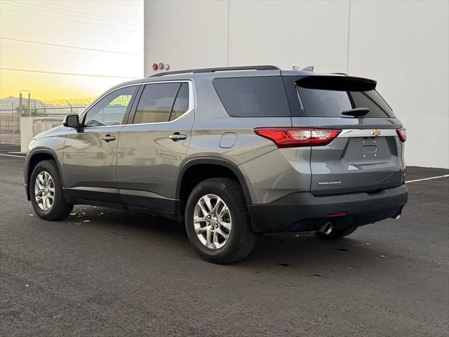 used 2021 Chevrolet Traverse car, priced at $18,990