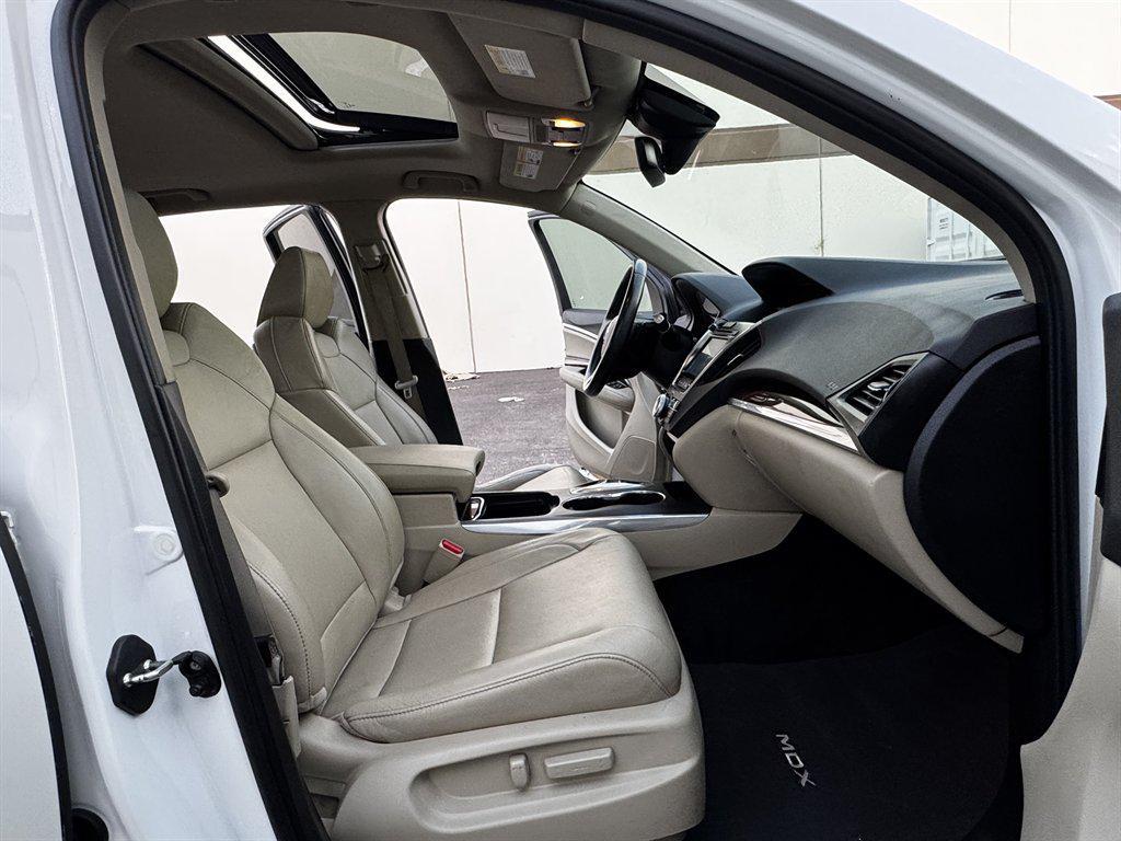 used 2018 Acura MDX car, priced at $17,490