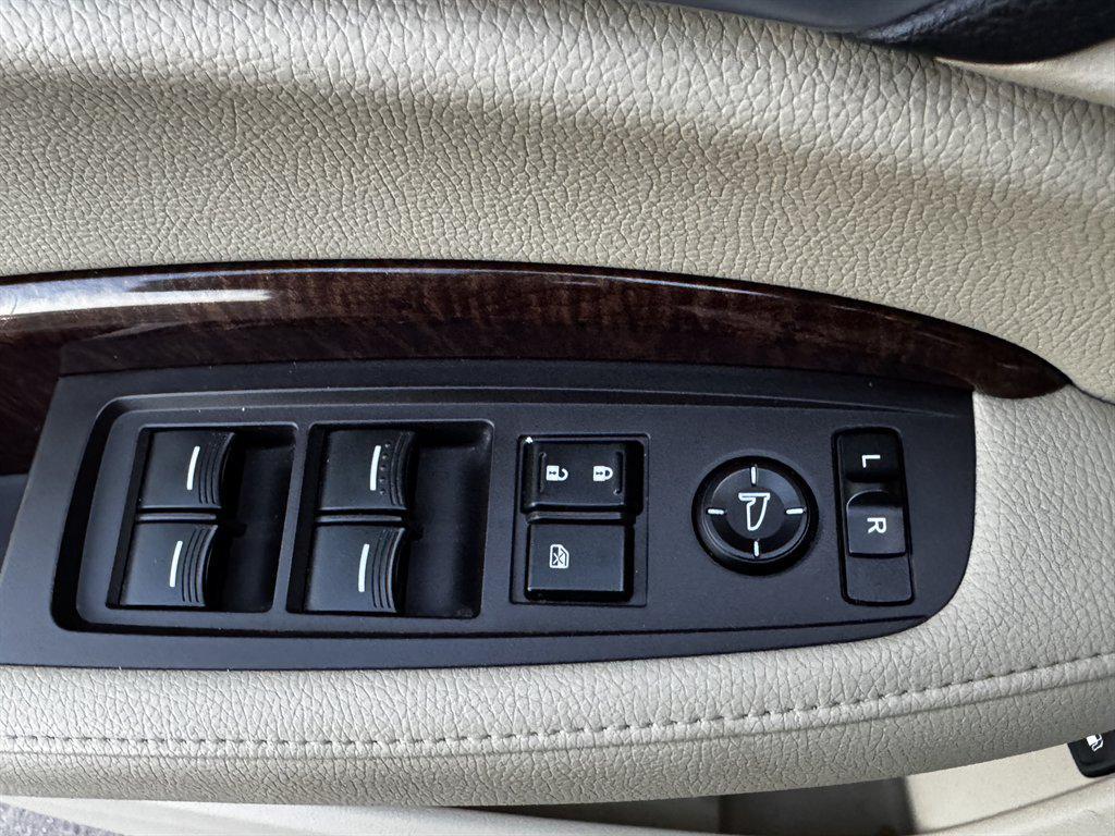 used 2018 Acura MDX car, priced at $17,490