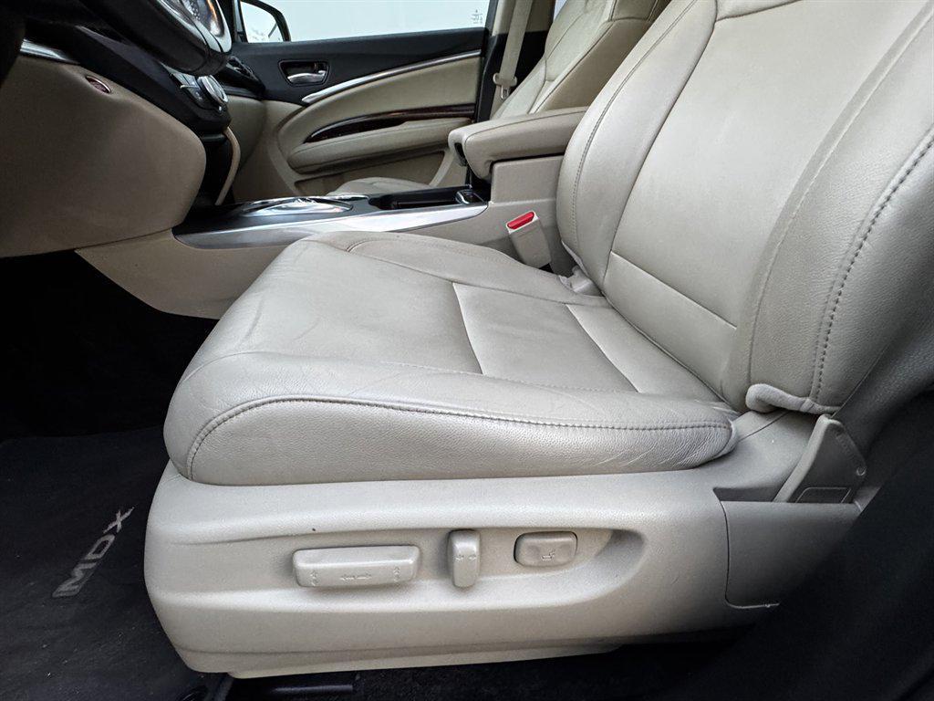 used 2018 Acura MDX car, priced at $17,490