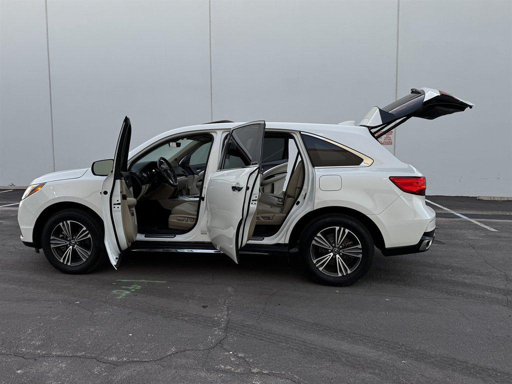 used 2018 Acura MDX car, priced at $17,490