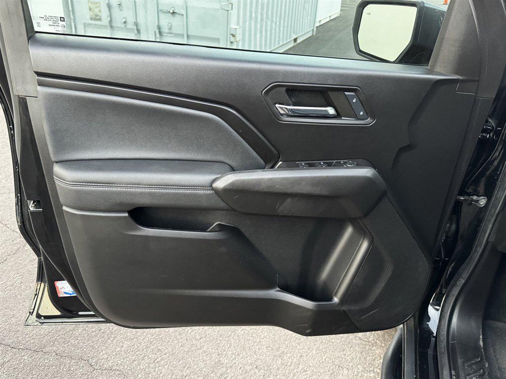 used 2024 Chevrolet Colorado car, priced at $22,990