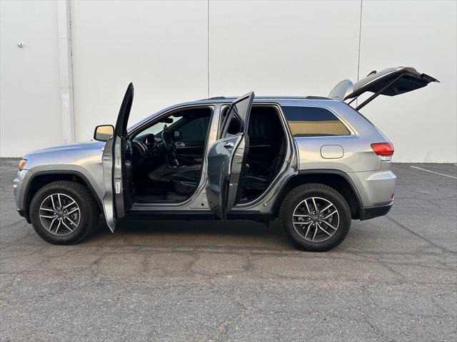 used 2019 Jeep Grand Cherokee car, priced at $17,990