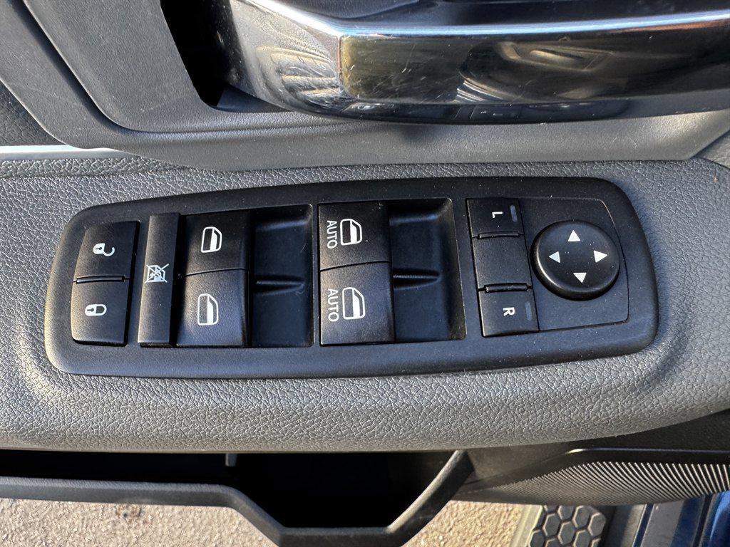 used 2020 Ram 1500 Classic car, priced at $14,990