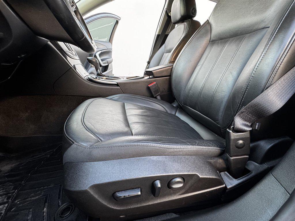 used 2016 Buick Regal car, priced at $7,990