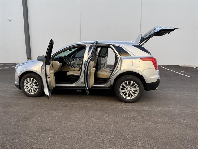 used 2018 Cadillac XT5 car, priced at $13,990