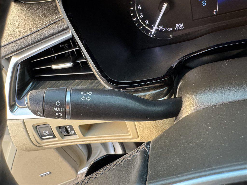 used 2018 Cadillac XT5 car, priced at $13,990