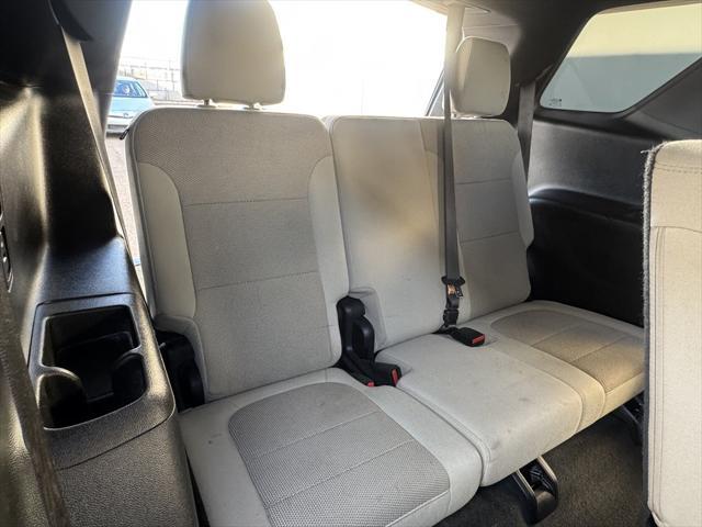 used 2022 Chevrolet Traverse car, priced at $19,990