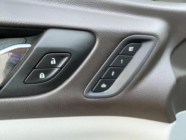used 2021 GMC Acadia car, priced at $18,990