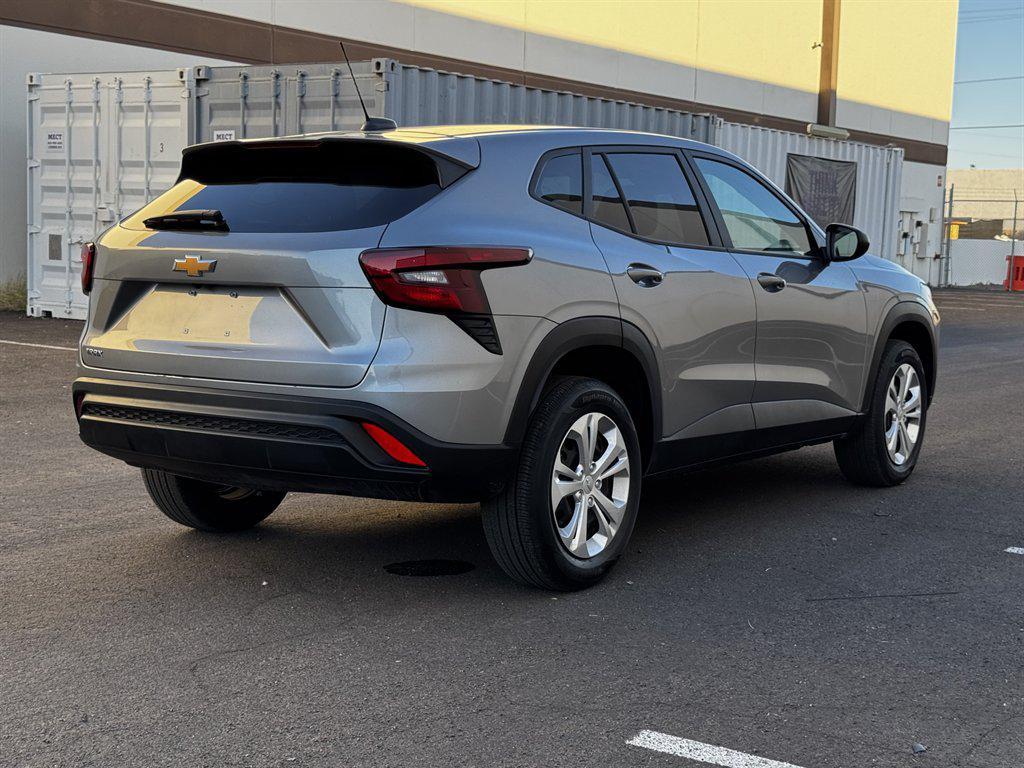 used 2024 Chevrolet Trax car, priced at $14,990