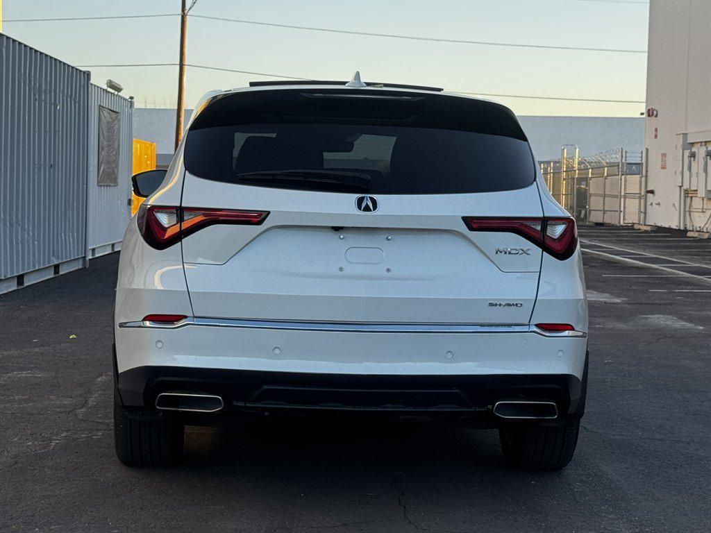 used 2024 Acura MDX car, priced at $35,990
