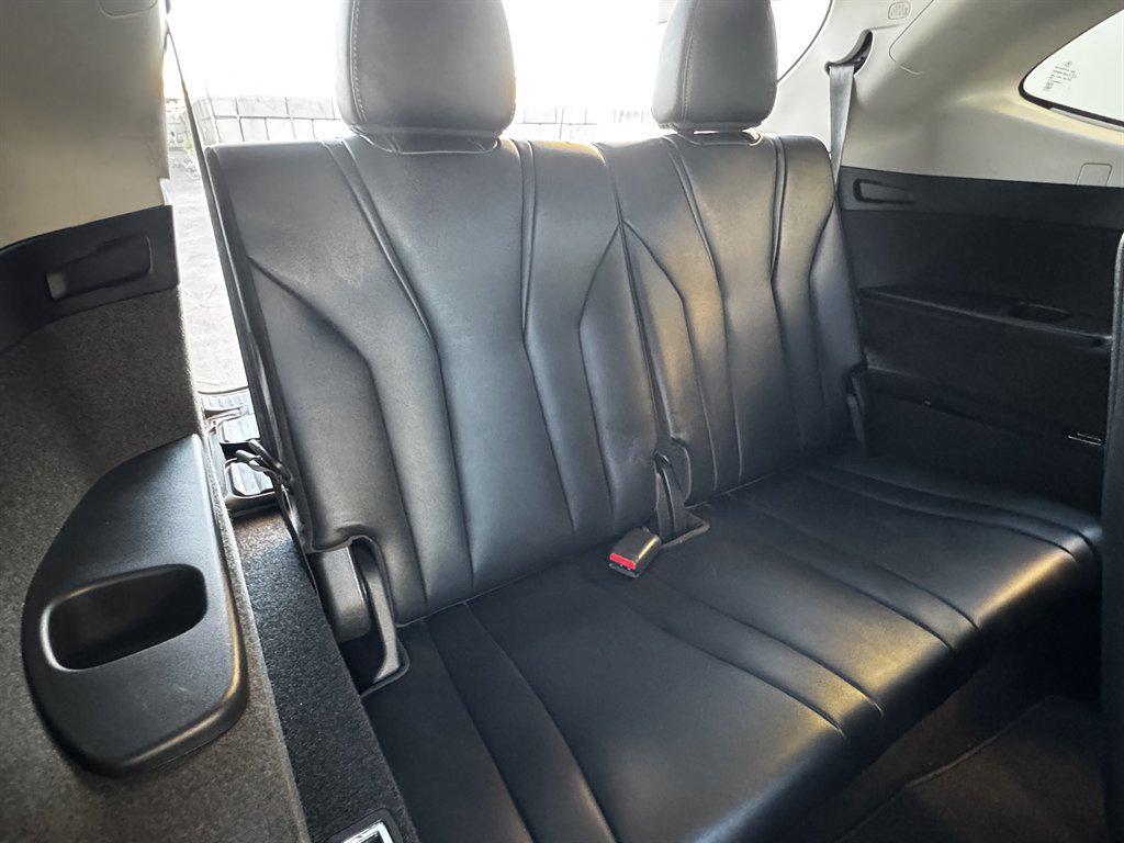 used 2024 Acura MDX car, priced at $35,990