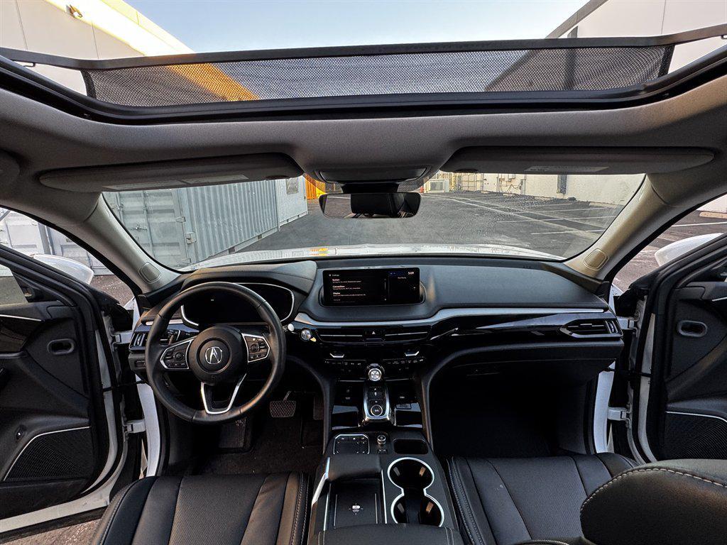 used 2024 Acura MDX car, priced at $35,990