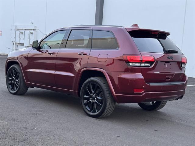 used 2020 Jeep Grand Cherokee car, priced at $17,990