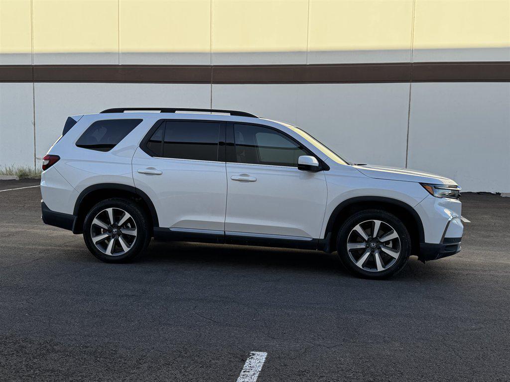used 2023 Honda Pilot car, priced at $28,990