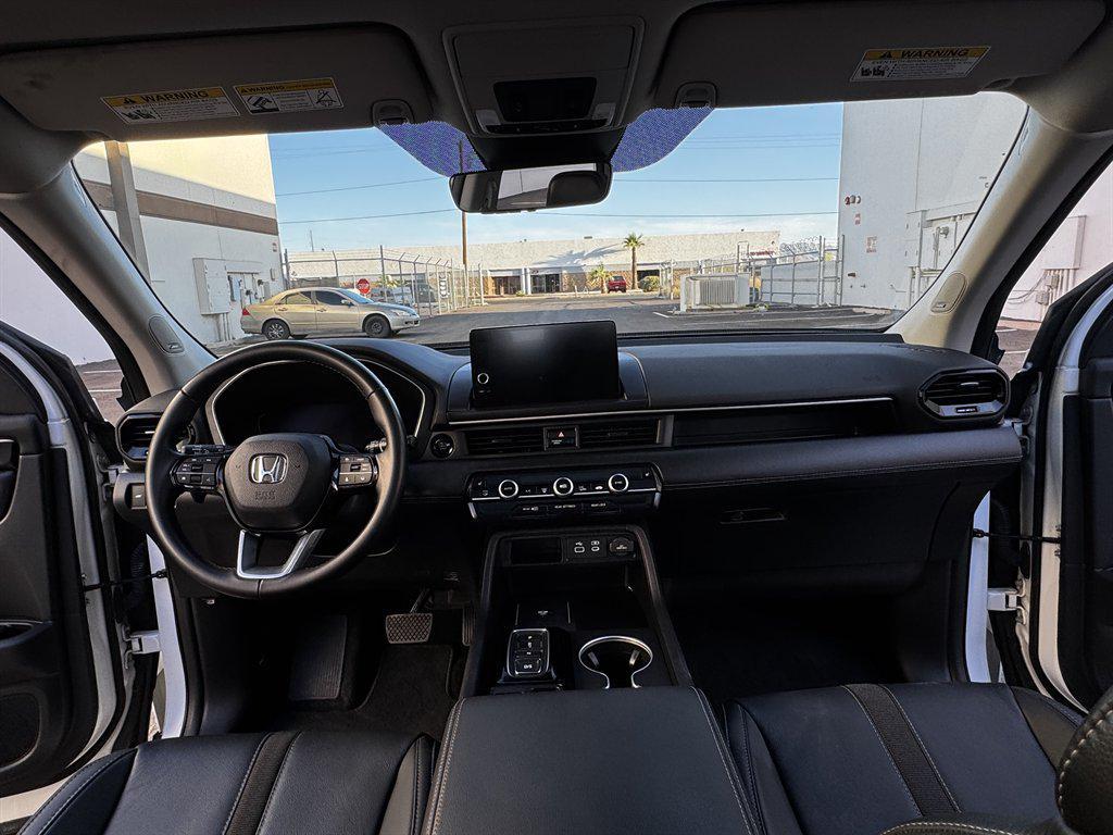 used 2023 Honda Pilot car, priced at $28,990