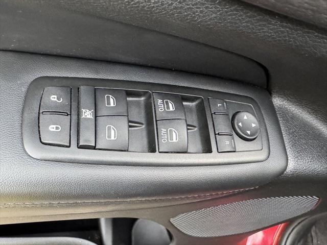 used 2015 Jeep Grand Cherokee car, priced at $12,490