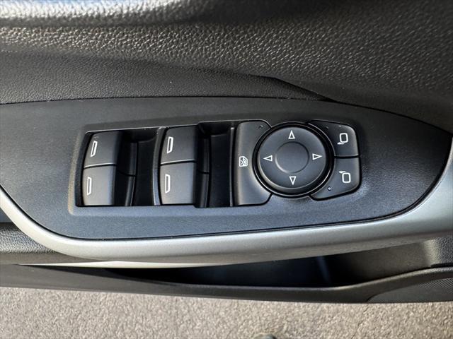used 2024 Chevrolet Trax car, priced at $14,990