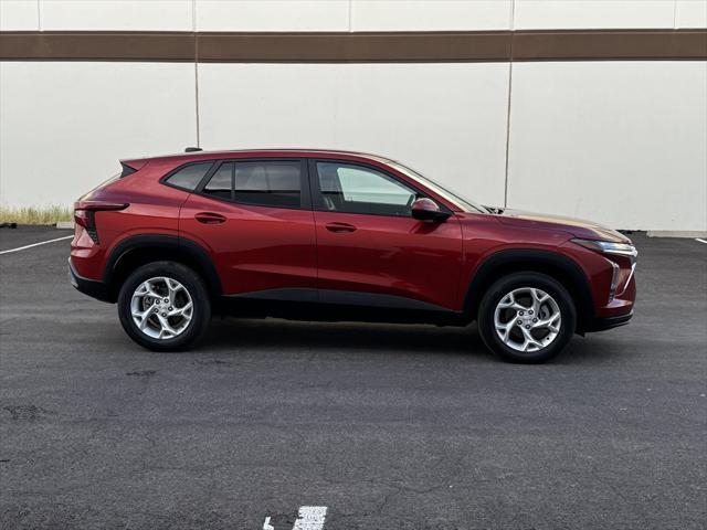 used 2024 Chevrolet Trax car, priced at $14,990