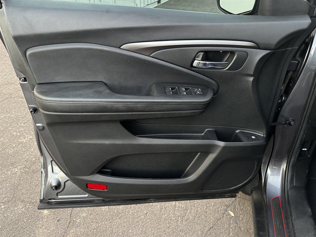 used 2021 Honda Passport car, priced at $17,990